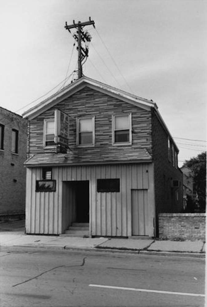 From Friendly Bar To Fluid Bar (1944 - ) 